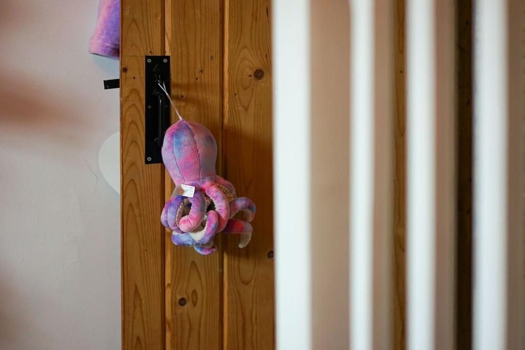 Photograph 75