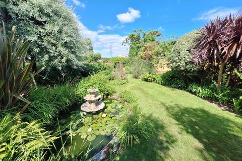 3 bedroom detached bungalow for sale, James Street, Selsey