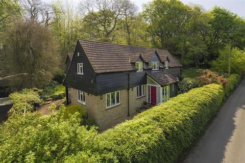 5 bedroom detached house for sale, Willow Bank, Hickmans Green, Boughton-under-Blean