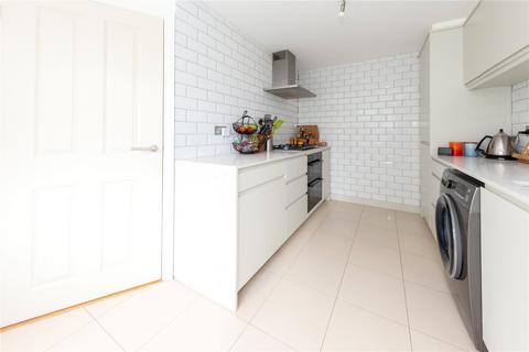 56 Verde Close, Luton, LU2 7FL