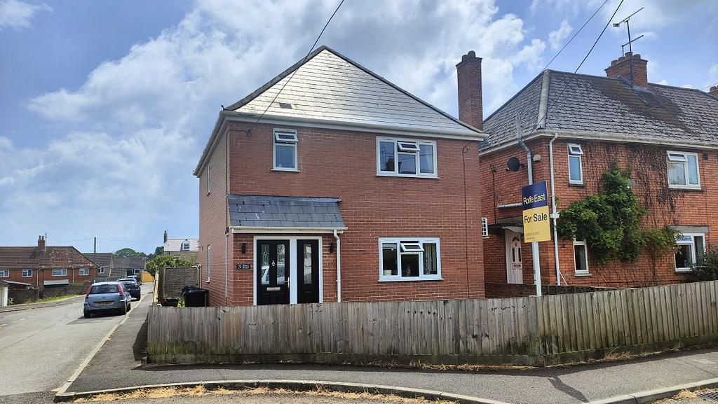 Piece Road, Milborne Port, Somerset, DT9 3 bed detached house for sale