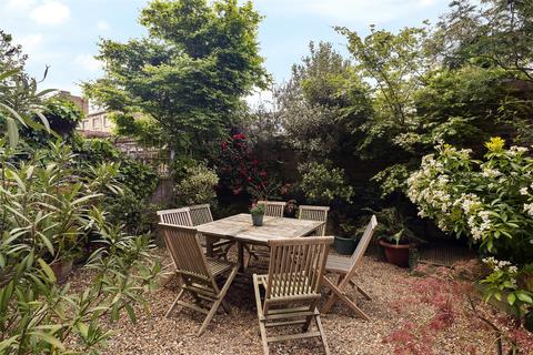 22 Ainsley Street, London, E2 0DL
