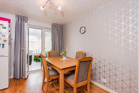 3 bedroom detached house for sale, Lincoln Close, Runcorn