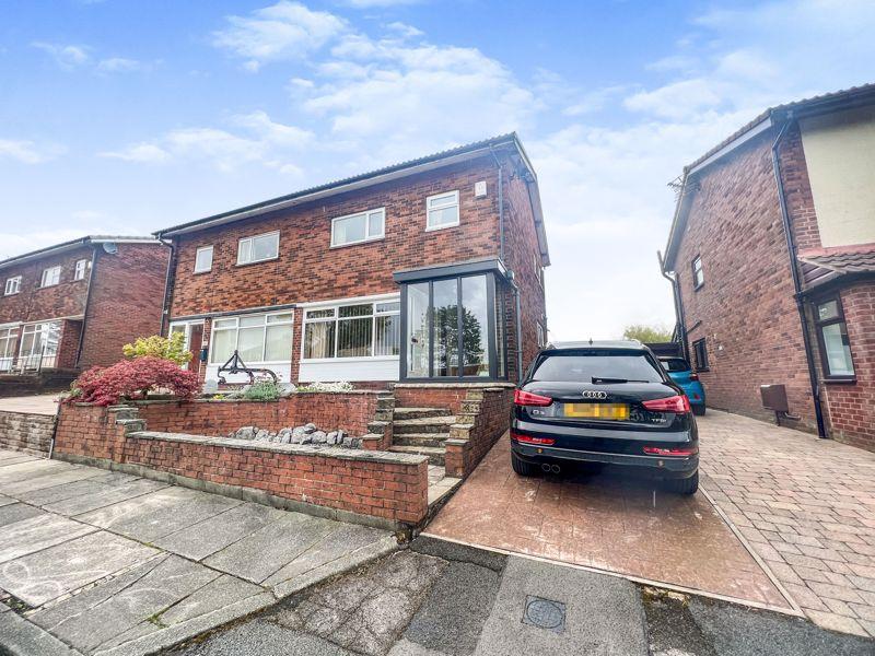 Crompton Way, Bolton 3 bed semidetached house for sale £230,000