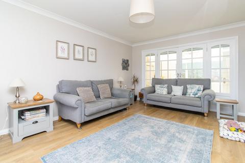 3 bedroom detached bungalow for sale, Beaconsfield Gardens, Broadstairs, CT10