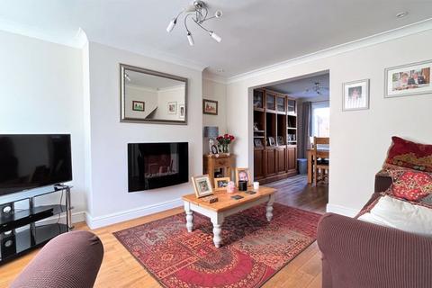 69 Herne Rise, Ilminster, TA19 0HH