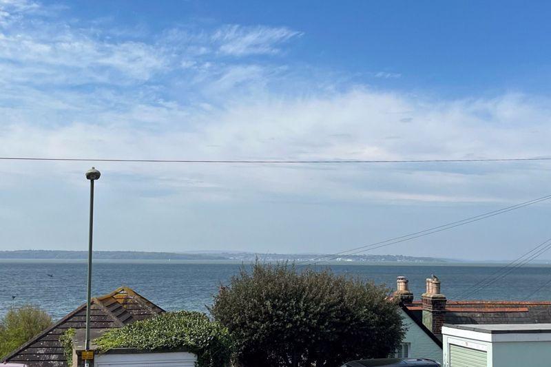 Hill Head Road, Hill Head, Fareham, PO14 4 bed detached house £950,000