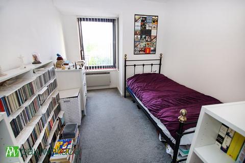 1 bedroom flat for sale, Eleanor Way, Waltham Cross