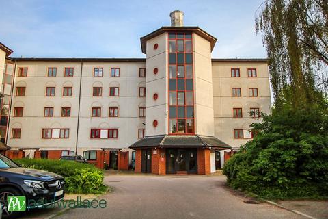1 bedroom flat for sale, Eleanor Way, Waltham Cross