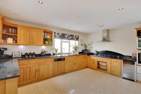 4 bedroom detached house for sale, East Grinstead, West Sussex