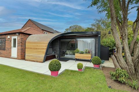 7 Cape Drive, Anlaby, Hull, HU10 7FP
