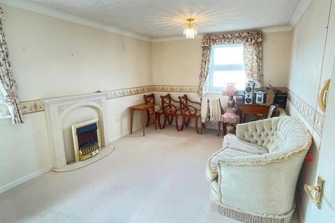 1 bedroom retirement property for sale - Clarence Road, Llandudno, LL30