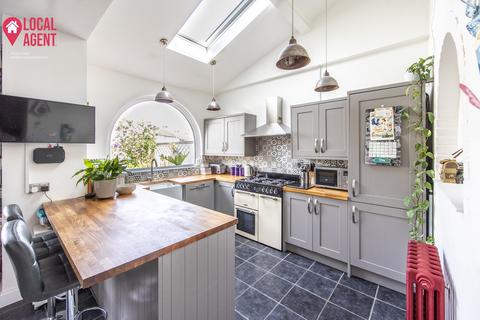 90 Shepherds Lane, Dartford, DA1 2NN