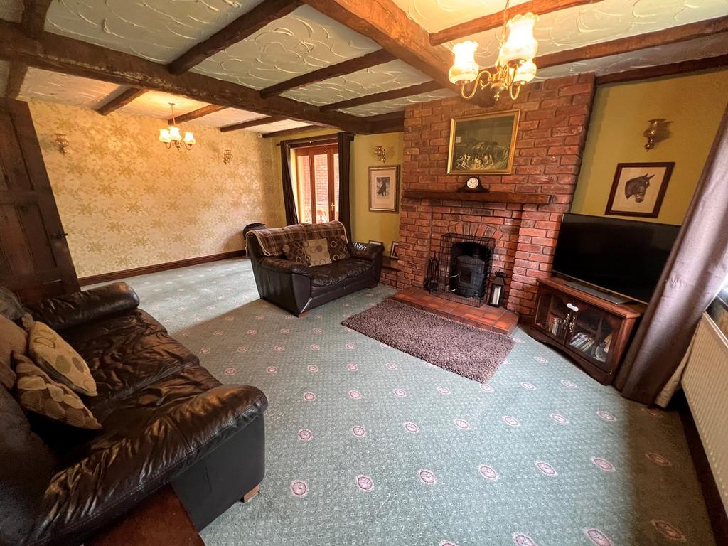 Howick Cross Lane, Penwortham, Preston, PR1 4 bed detached house for