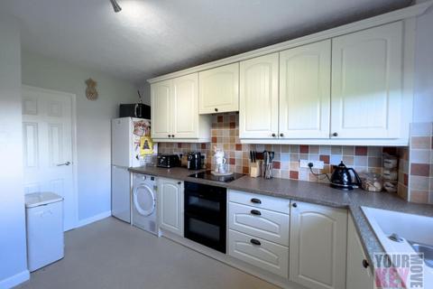 4, Dunlin Court Cedar Crescent, St Marys Bay, Romney Marsh, TN29 0XW