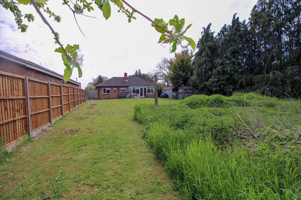 Swaffham Road Burwell 3 bed detached bungalow for sale £480,000