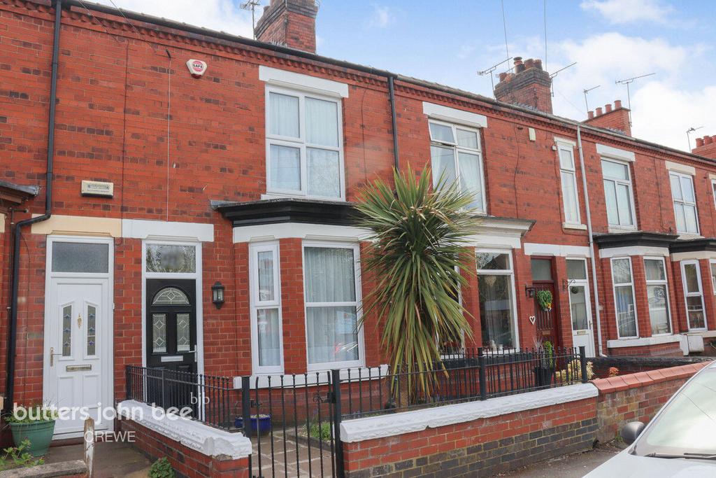 Gainsborough Road, Crewe 2 bed terraced house for sale £160,000