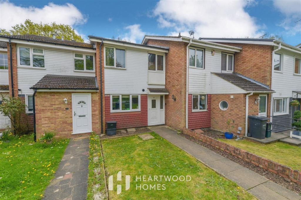 Parkway Court, Drakes Drive, St. Albans, AL1 5AA 3 bed terraced house