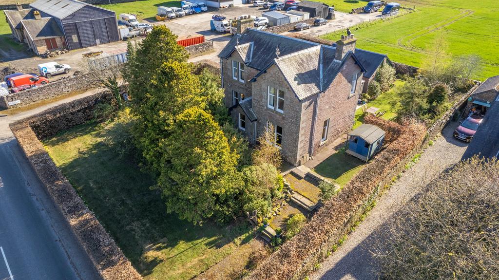 Glengarry House, Alyth, Blairgowrie 4 bed detached house for sale £