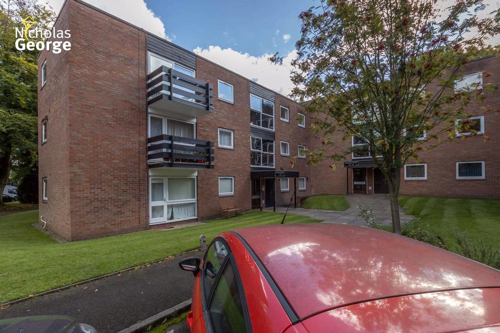 Wake Green Park, Belle Walk, Moseley, Birmingham, B13 2 bed apartment