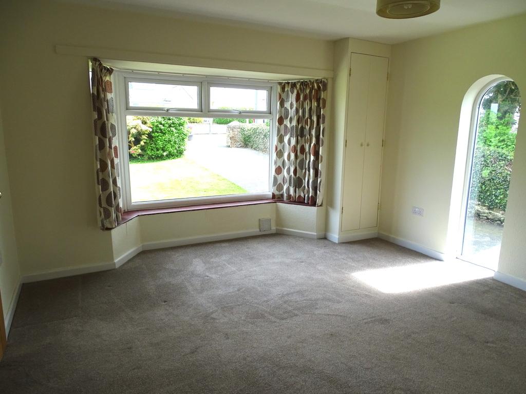 Penllidiart, Rhostrehwfa, Llangefni, Gwynedd 2 bed bungalow to rent £
