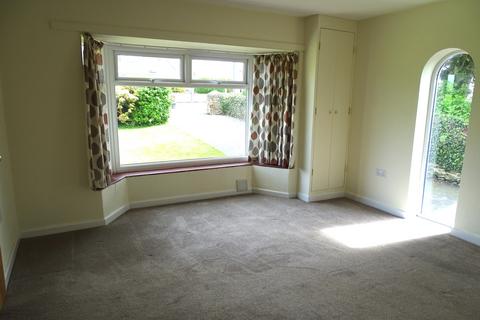 2 bedroom bungalow to rent, Penllidiart, Rhostrehwfa, Llangefni, Gwynedd