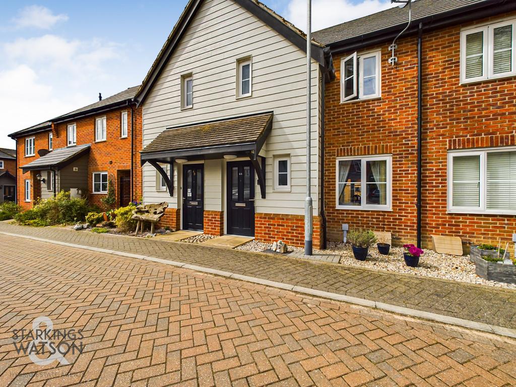 Potters Way, Poringland, Norwich 2 bed terraced house for sale £250,000