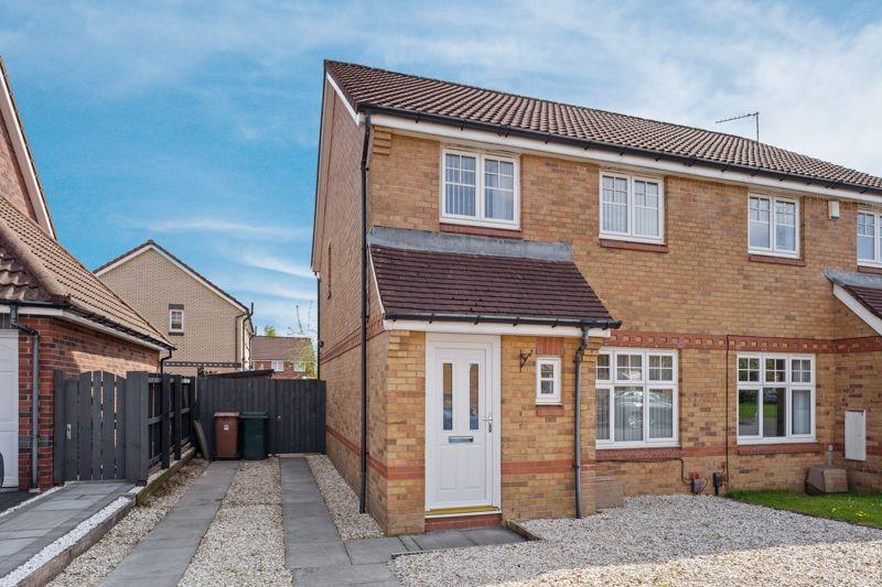 66 Wallacetown Avenue, Kilmarnock... 3 bed semidetached villa £140,000