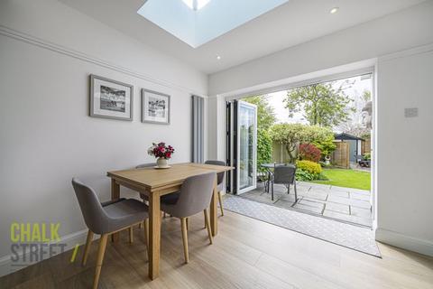 6 Connaught Road, Hornchurch, RM12 4NS