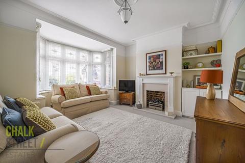 6 Connaught Road, Hornchurch, RM12 4NS