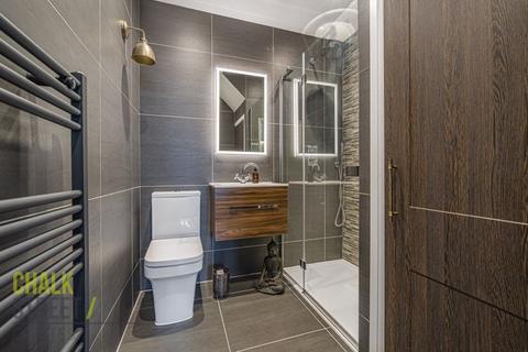 6 Connaught Road, Hornchurch, RM12 4NS