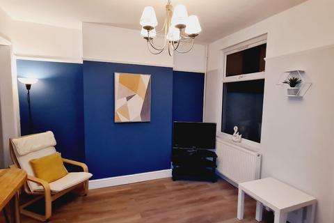 1 bedroom in a house share to rent, Leicester Street, Kettering