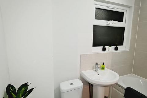 1 bedroom in a house share to rent, Leicester Street, Kettering