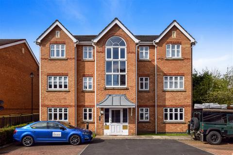 19 Lanark Gardens, Widnes, WA8 9DT