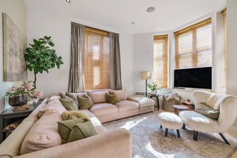 2 bedroom apartment for sale - King Edward Place, Royal Connaught Park, Bushey, Hertfordshire, WD23