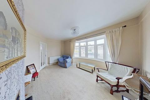 3 bedroom chalet for sale, Carlton Hill, Herne Bay, CT6 8HN