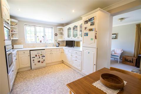 7 Carlton Gate, Broome Manor, Swindon, SN3 1NF