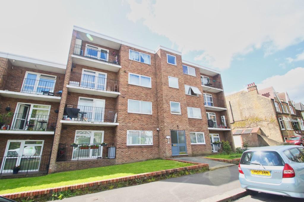 Princes Court, Higham Road 2 bed flat for sale £375,000