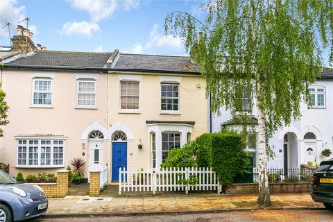 2 bedroom terraced house for sale - Raleigh Road, Richmond, TW9