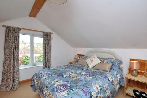 13 Kingston Garth, Fylingthorpe, Whitby, YO22 4UN