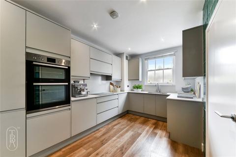 3 bedroom semi-detached house for sale - Rochester Mews, London, NW1