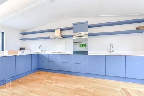 31 Peartree Lane, London, E1W 3SR