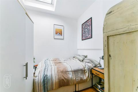 3 bedroom apartment to rent, Brick Lane, London, E1