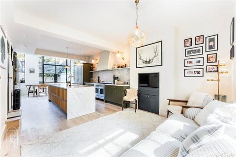 undefined, Gore Road, London, E9