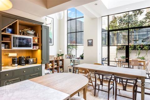undefined, Gore Road, London, E9