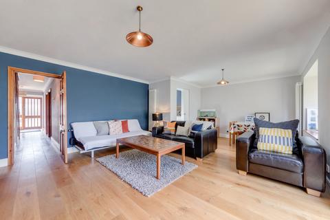 43 Adelaide Avenue, London, SE4 1LF