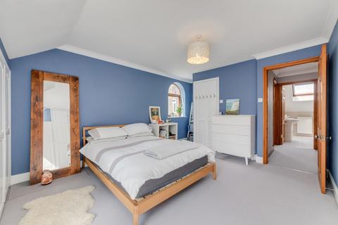 43 Adelaide Avenue, London, SE4 1LF