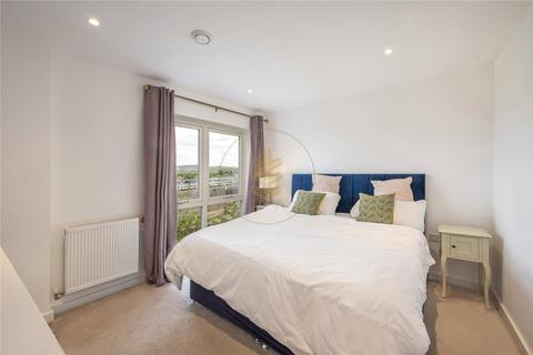 2 bedroom apartment to rent, Wilkinson Close, London, NW2