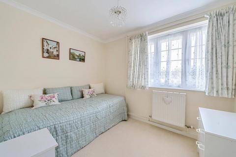 3 bedroom detached bungalow for sale - Chalgrove,  Oxfordshire,  OX44