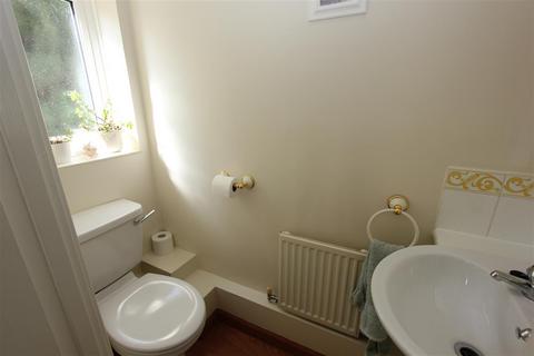 31 Hamond Close, South Croydon, CR2 6BZ